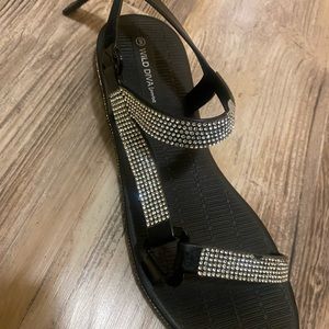 Wild diva sandals. Very cute and comfortable.